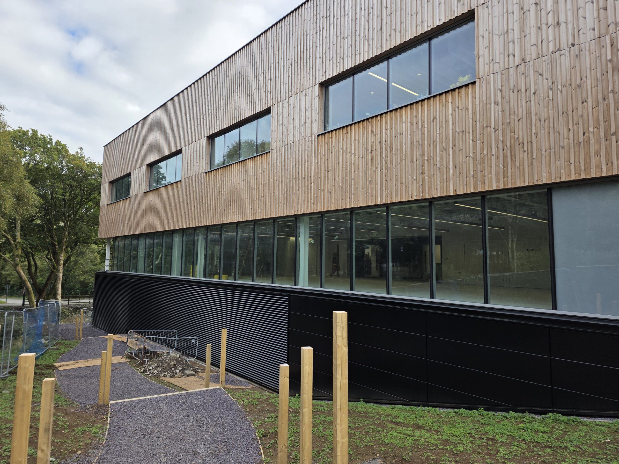 Building 3 Canteen and Office timber cladding exterior